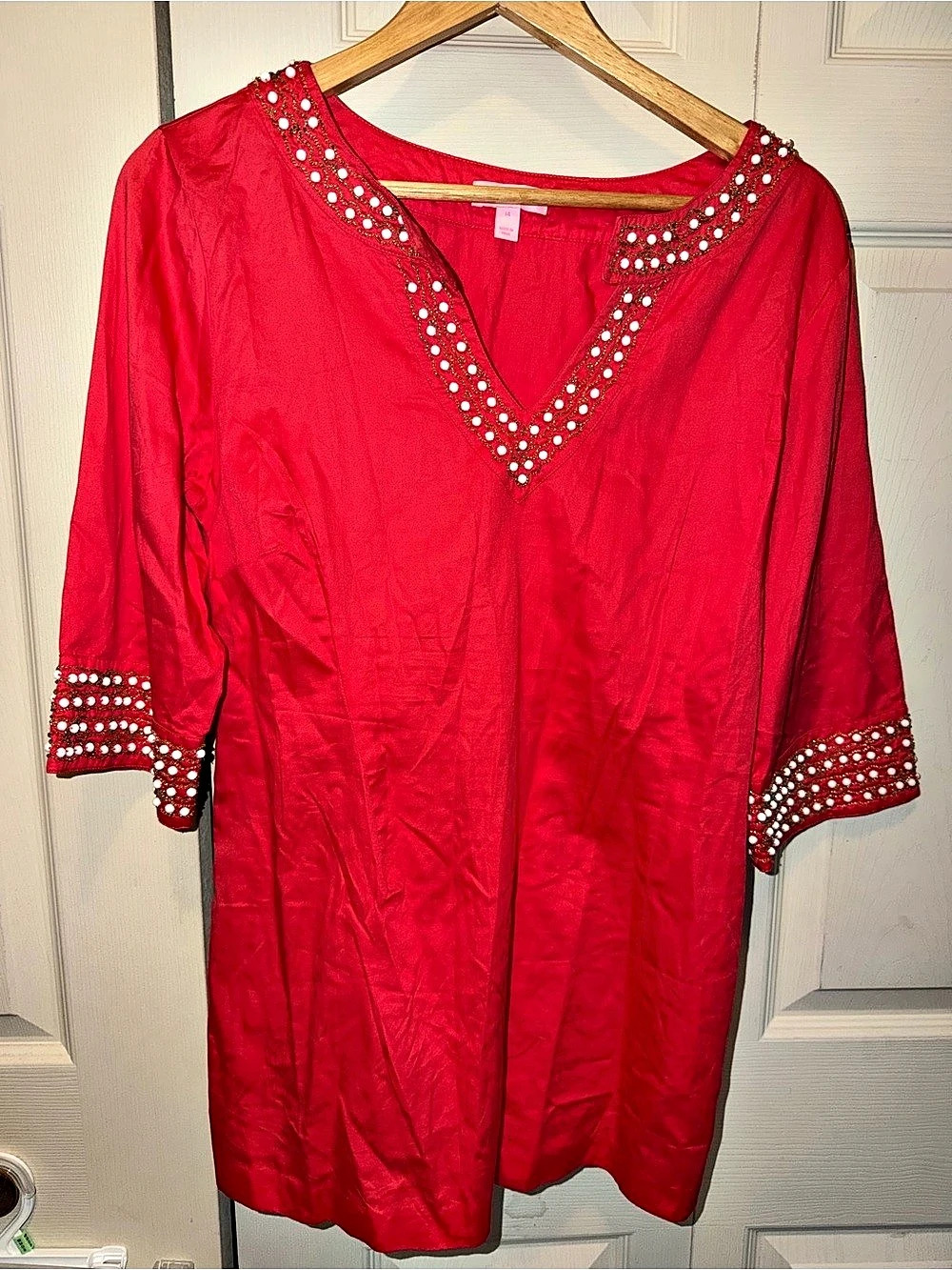 Girls Lilly Pulitzer Embellished dress in a coral Size 14 Like New